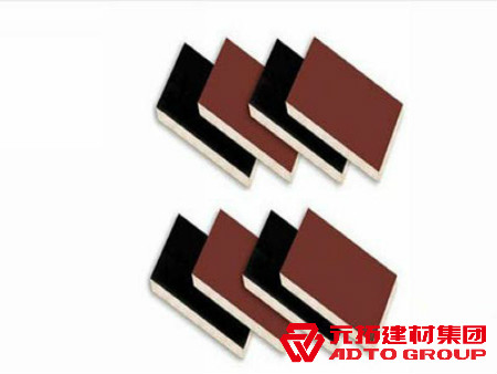 木模板廠家：選擇木模板的注意事項(xiàng)有哪些？