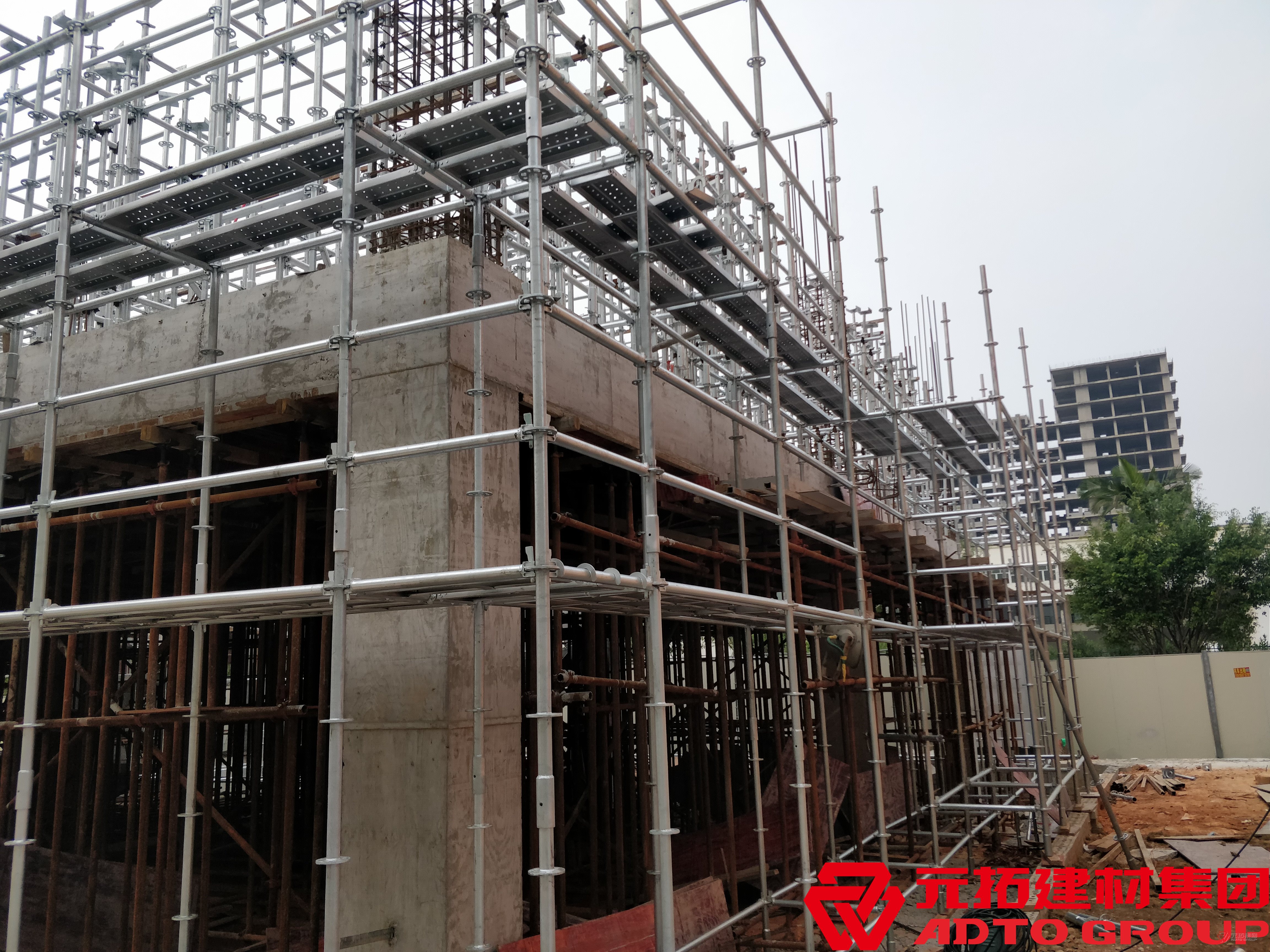 鍍鋅鋼跳板的施工規(guī)范和要求是什么？