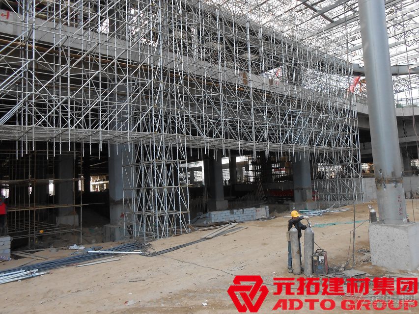 盤(pán)扣式腳手架有哪些特點(diǎn)？為什么比傳統(tǒng)腳手架貴？
